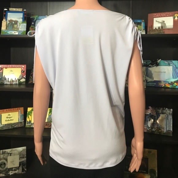 [Ivanka Trump] Light Purple  V-neck Top NWT 05 - Picture 7 of 8